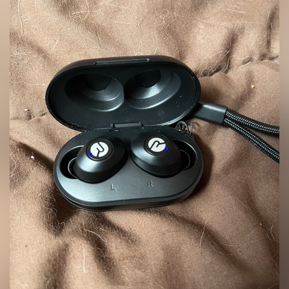 Raycon Everyday Earbuds - Black - Picture 2 of 4